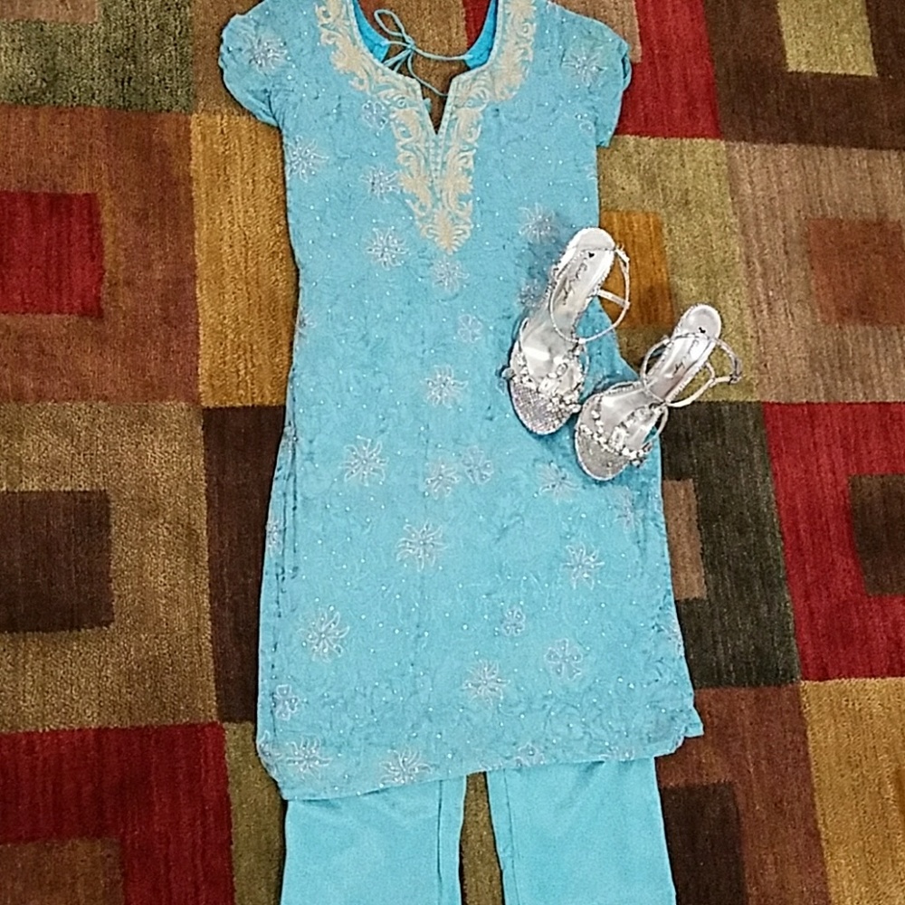 Dress Punjabi- Indrian Dress. XS